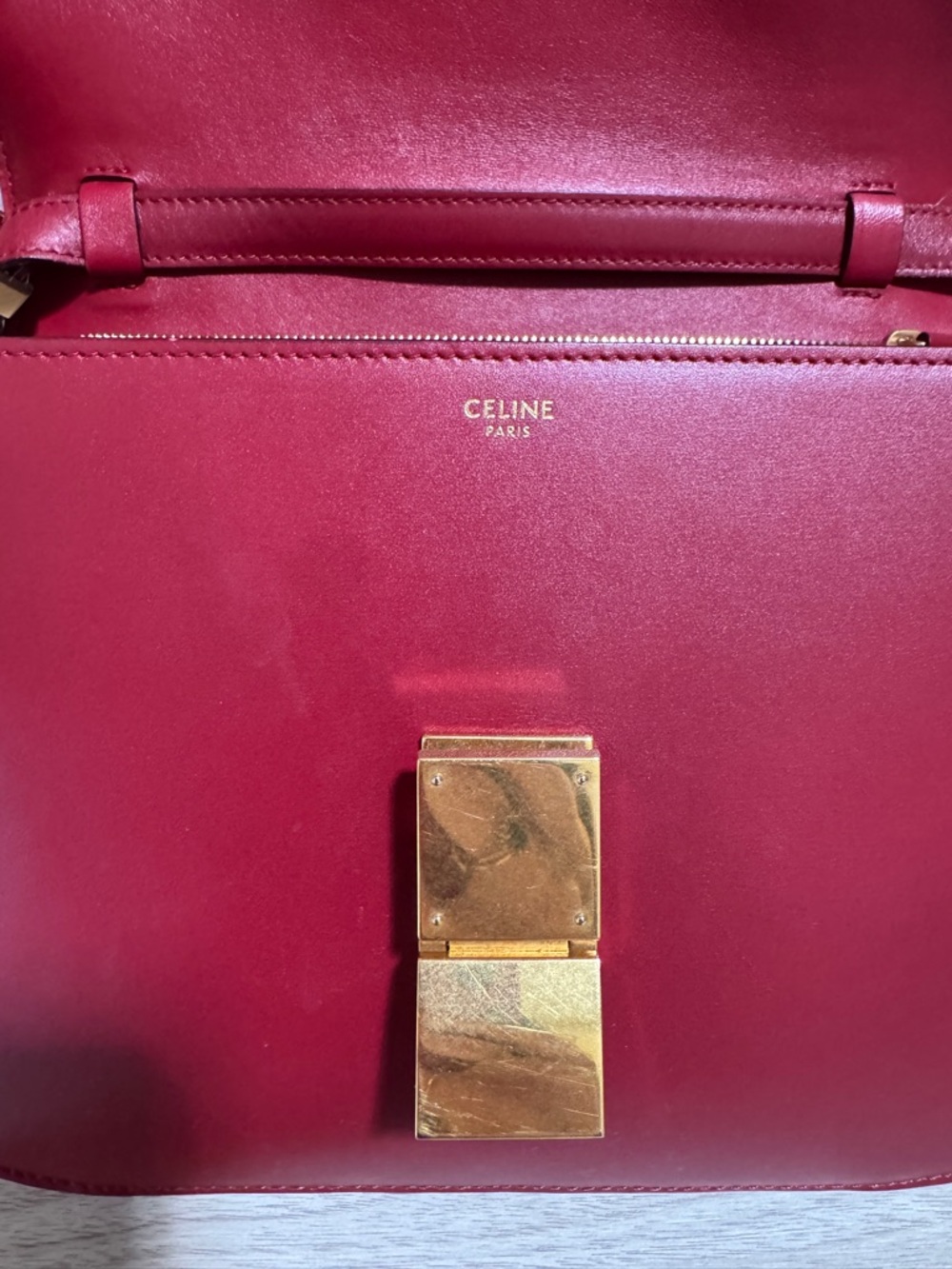 Celine Red Leather Box Bag with Gold Hardware - Picture 4 of 9